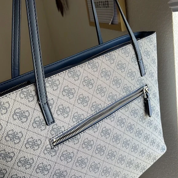 Bag - Picture 9 of 9